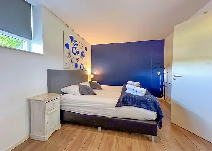 Weidezicht Nyaraló *